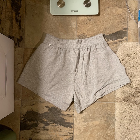 Lululemon Mellow In High Rise Short - Picture 3 of 4